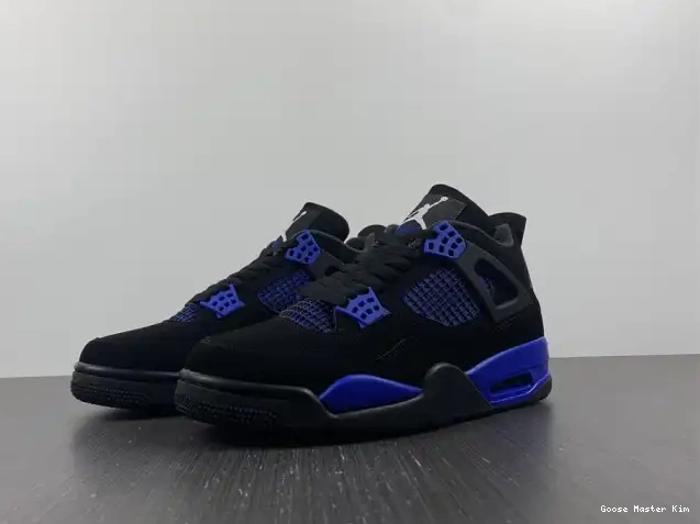 4 Retro CT8527-018 